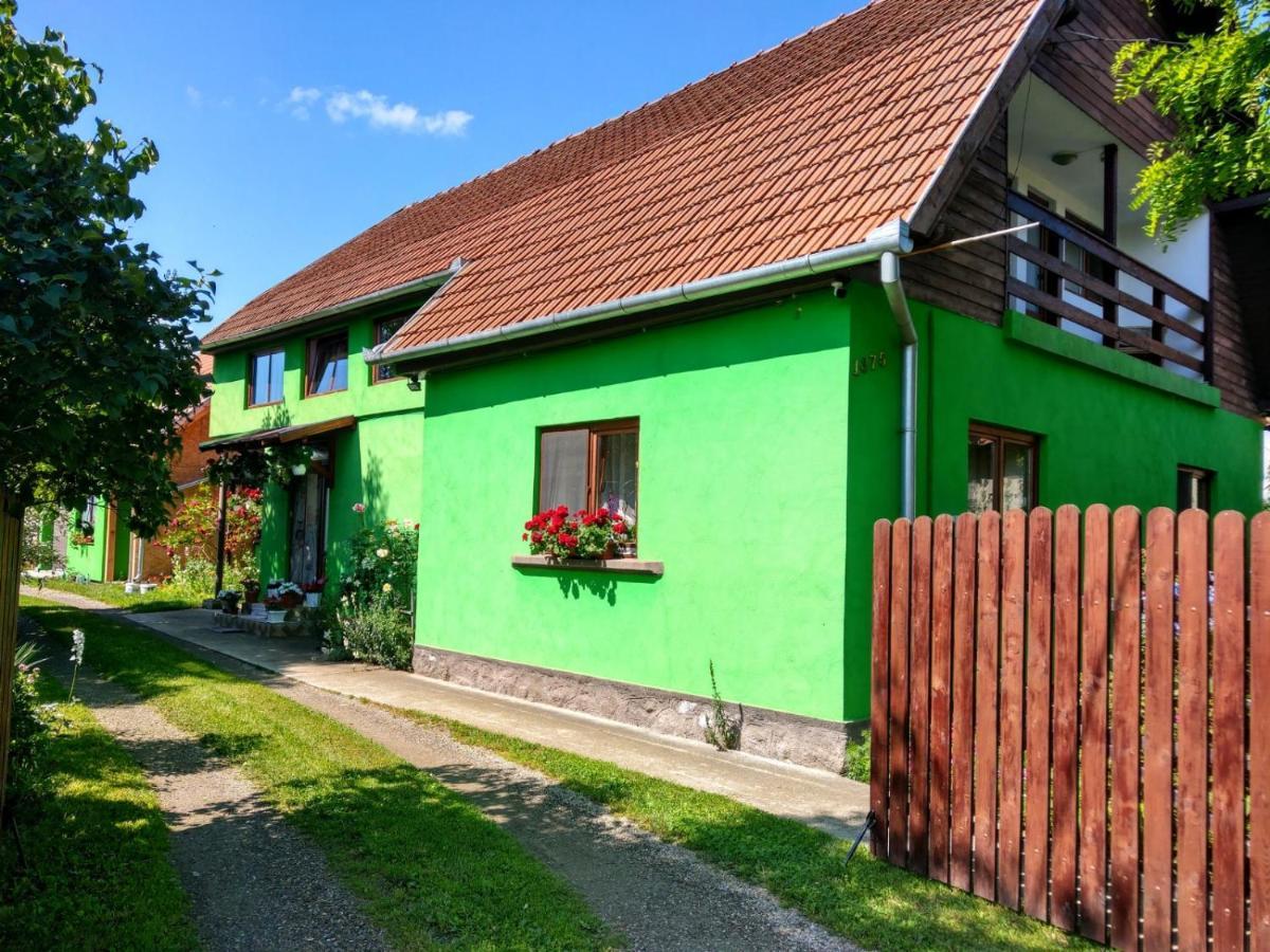 Hotel Csergo Ildiko Vendeghaz Lăzarea Exterior foto